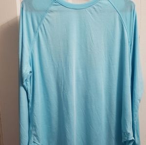 Under Armour long sleeve shirt.